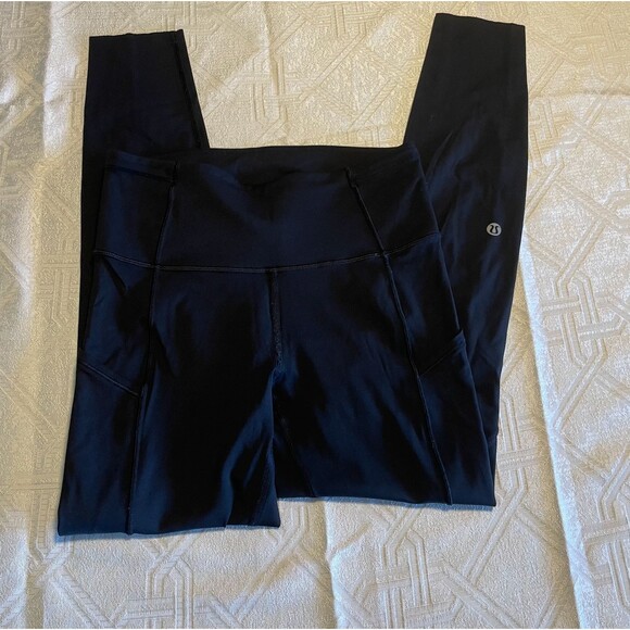 Lululemon Fast Free Crop Women's Size 4 Black Capri Athletic Leggings - Picture 1 of 6
